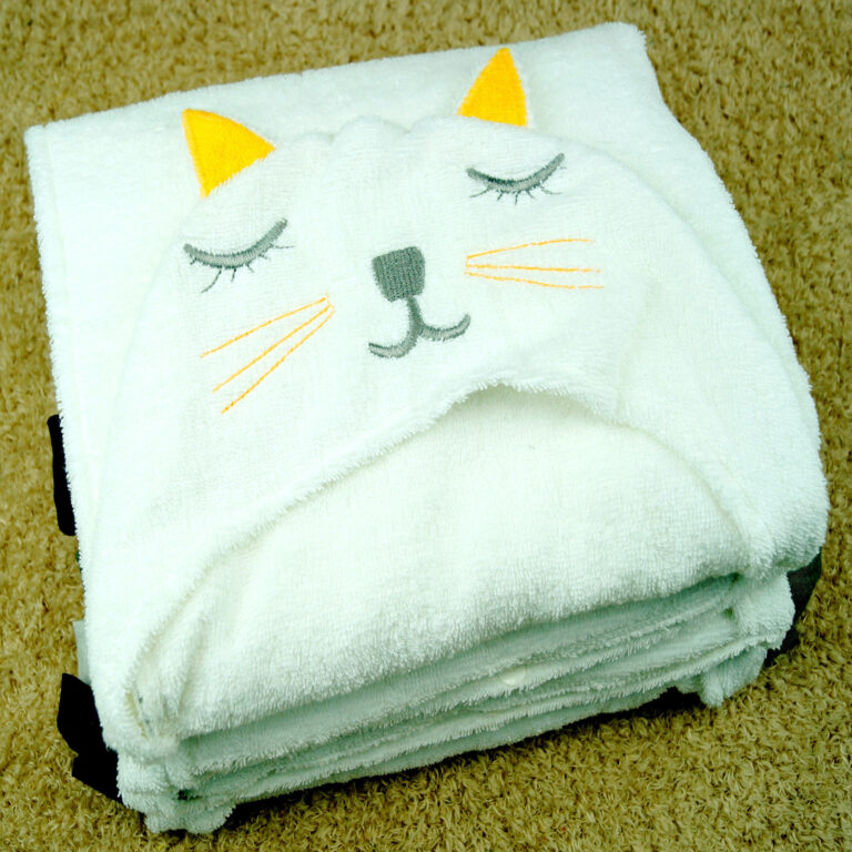 Animal hooded cotton towel